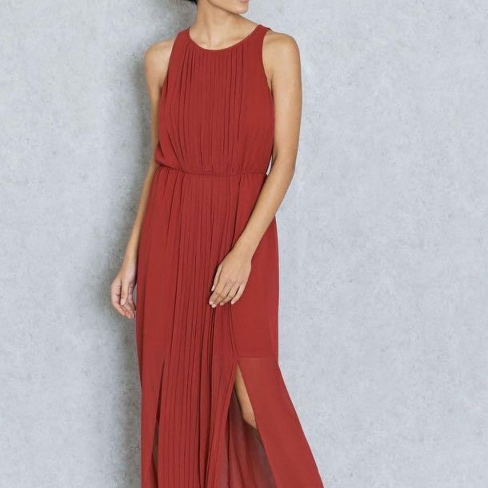 NWT!! Mango Women's Red Pleated Maxi Dress, Size M